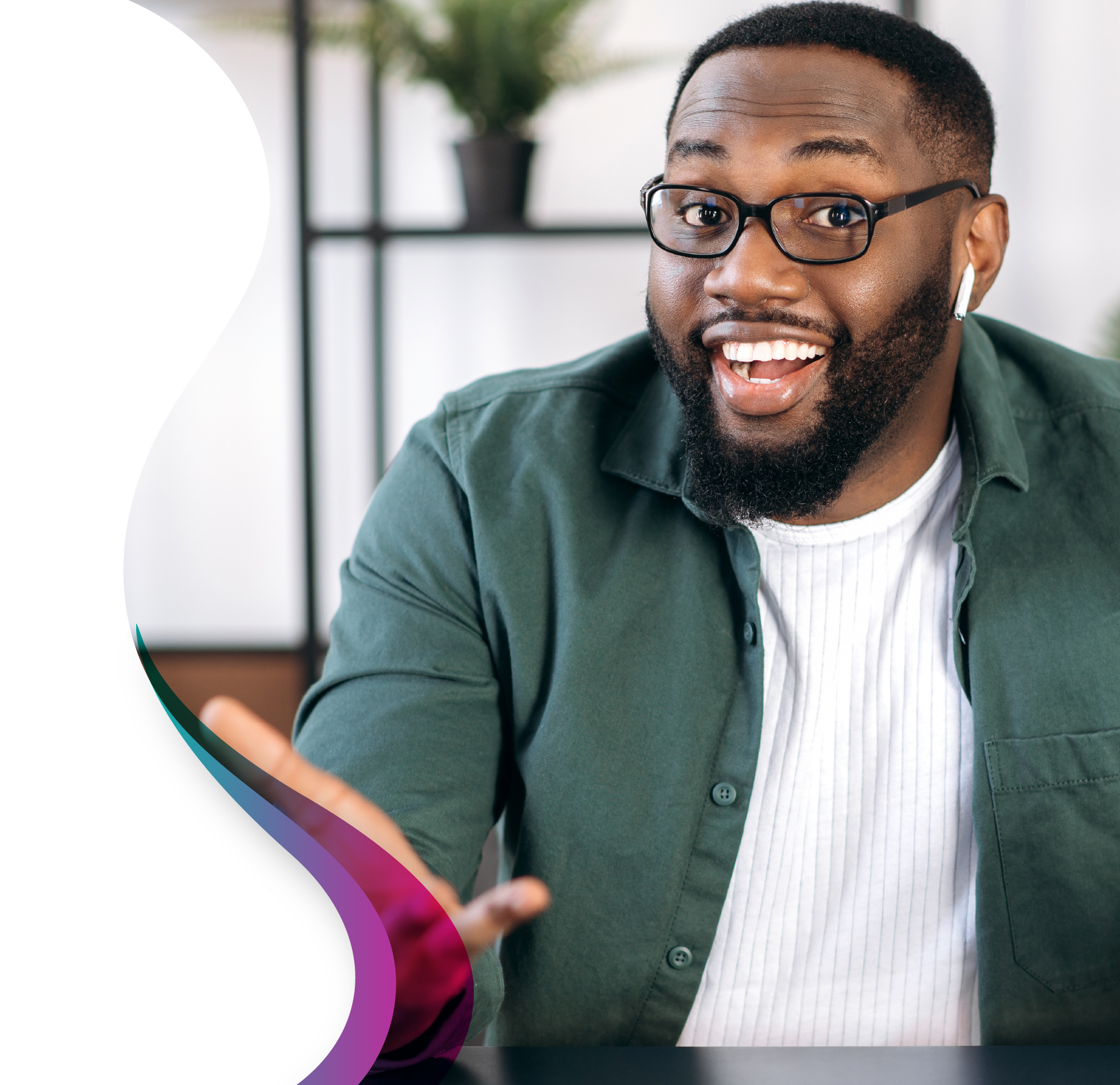 Smiling marketer gesturing during a video call, representing modern marketing teams adapting to reactive and proactive strategies.